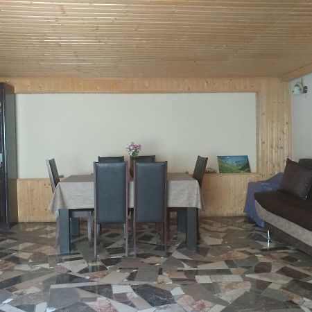 Lali'S Guest House In 주타 외부 사진